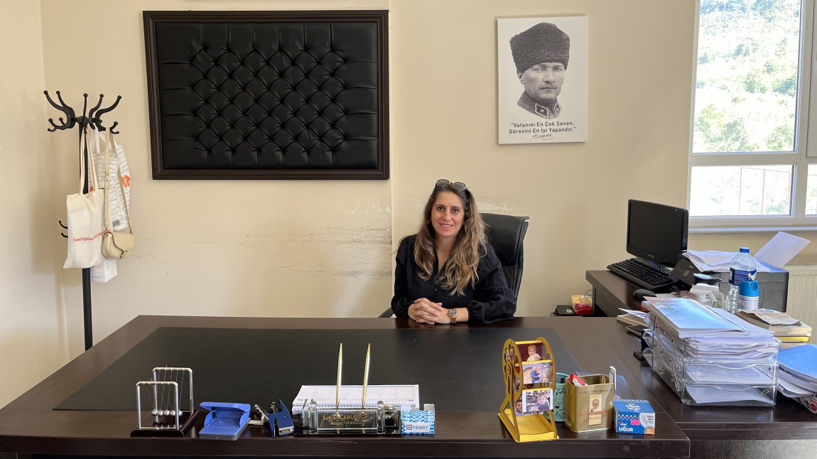Şükran ÇAMUROĞLU - Müdür Yardımcısı